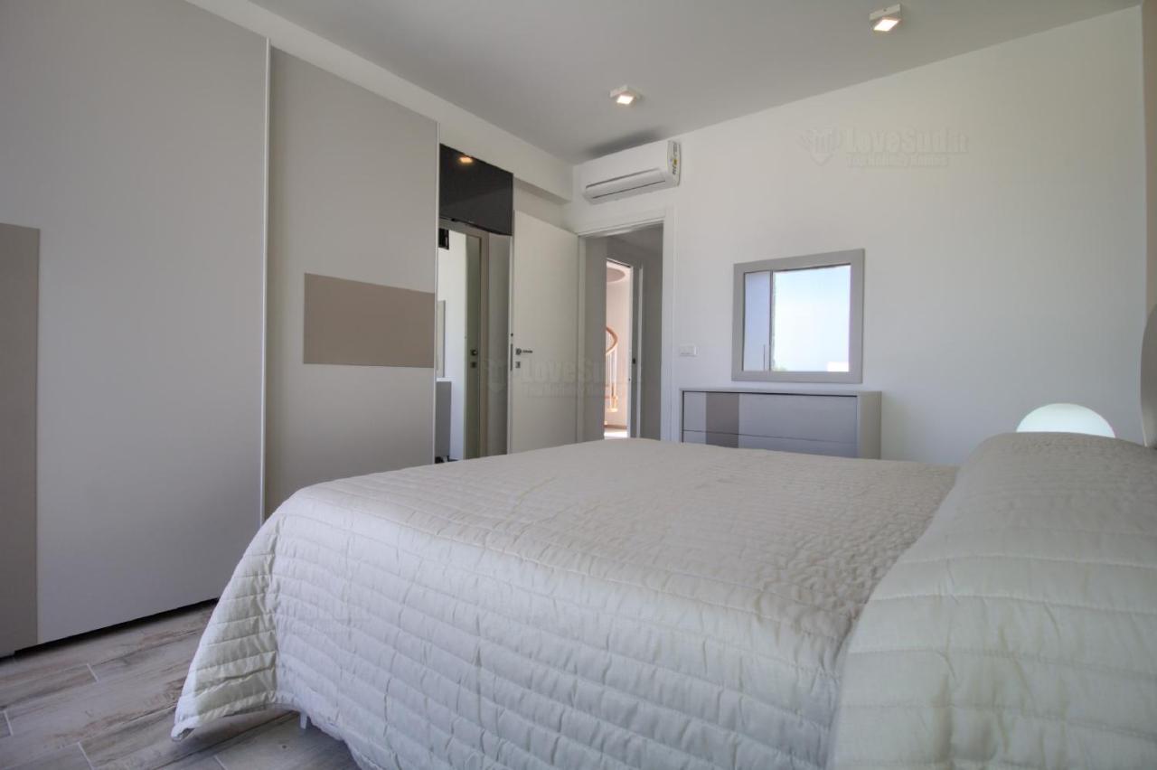 Jacuzzi Holiday Homes By Lovesud Santa Maria di Leuca ภายนอก รูปภาพ