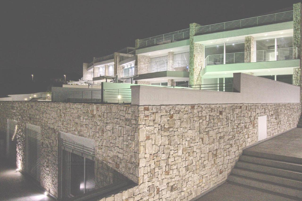 Jacuzzi Holiday Homes By Lovesud Santa Maria di Leuca ภายนอก รูปภาพ