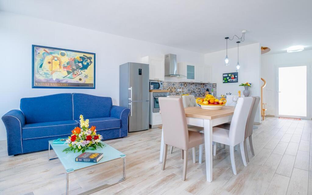 Jacuzzi Holiday Homes By Lovesud Santa Maria di Leuca ภายนอก รูปภาพ