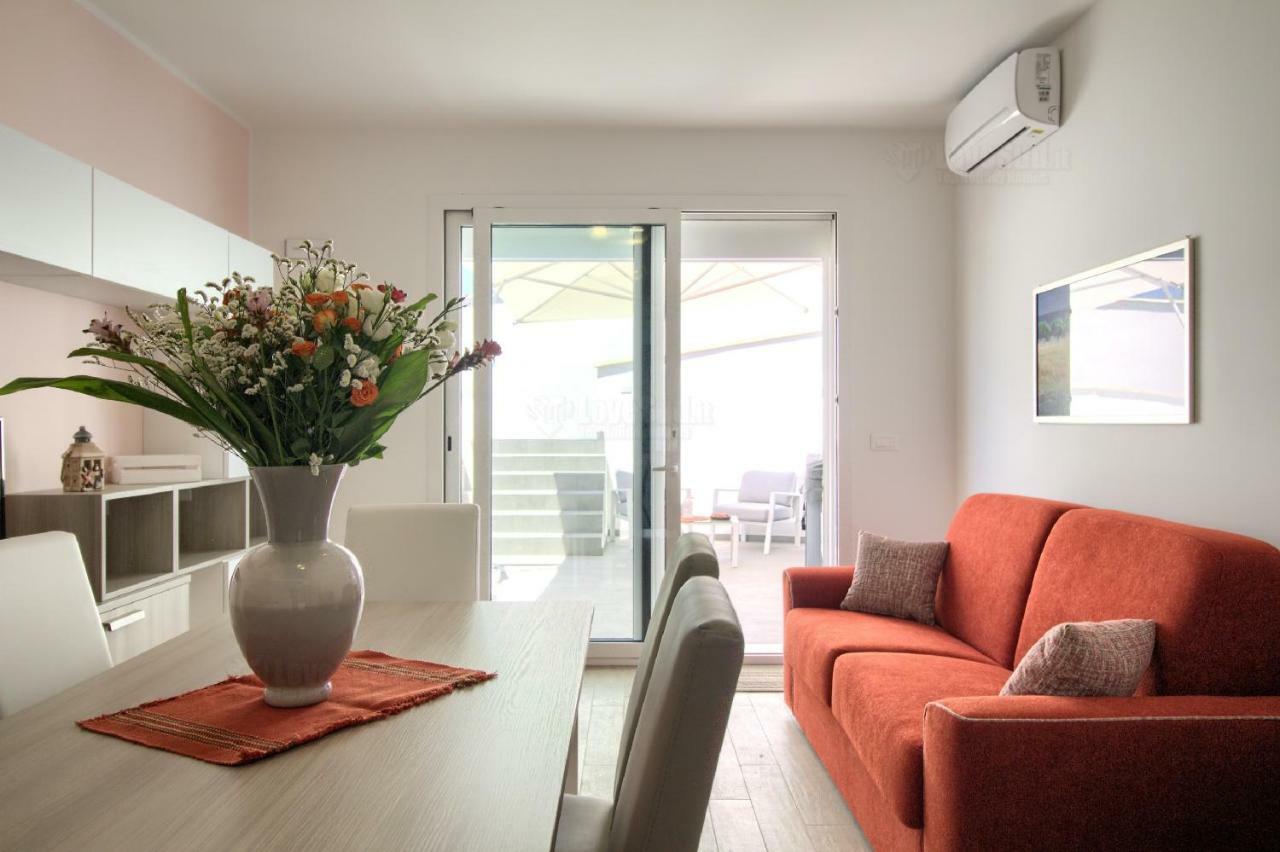 Jacuzzi Holiday Homes By Lovesud Santa Maria di Leuca ภายนอก รูปภาพ