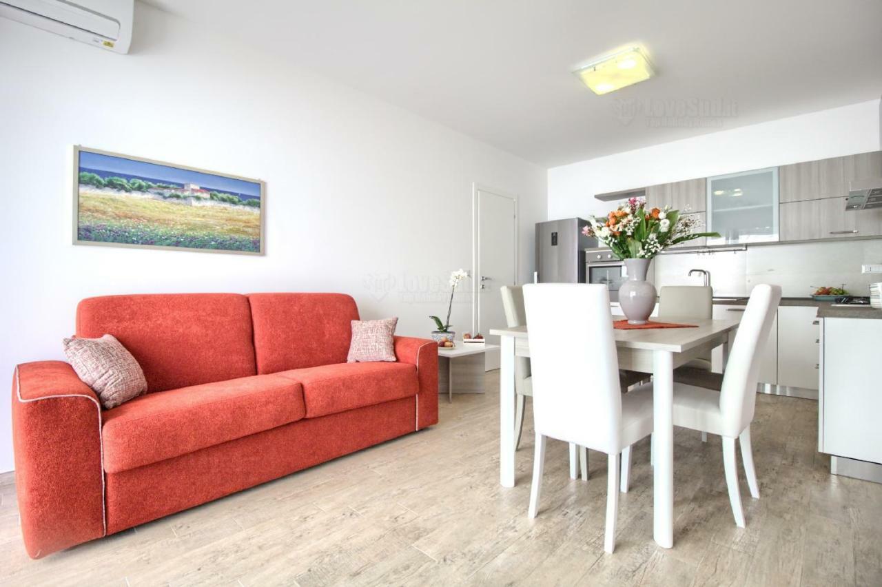 Jacuzzi Holiday Homes By Lovesud Santa Maria di Leuca ภายนอก รูปภาพ