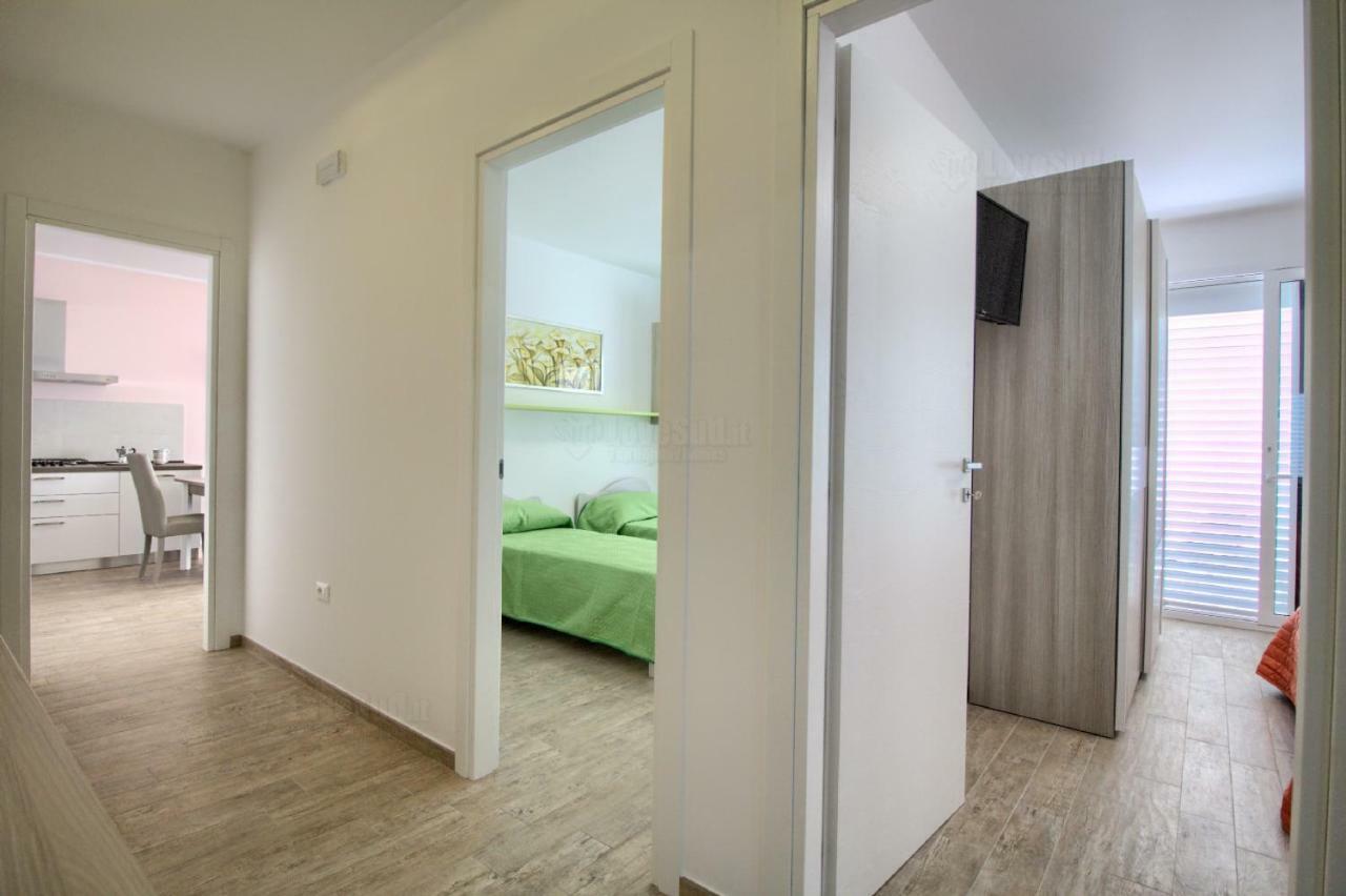 Jacuzzi Holiday Homes By Lovesud Santa Maria di Leuca ภายนอก รูปภาพ